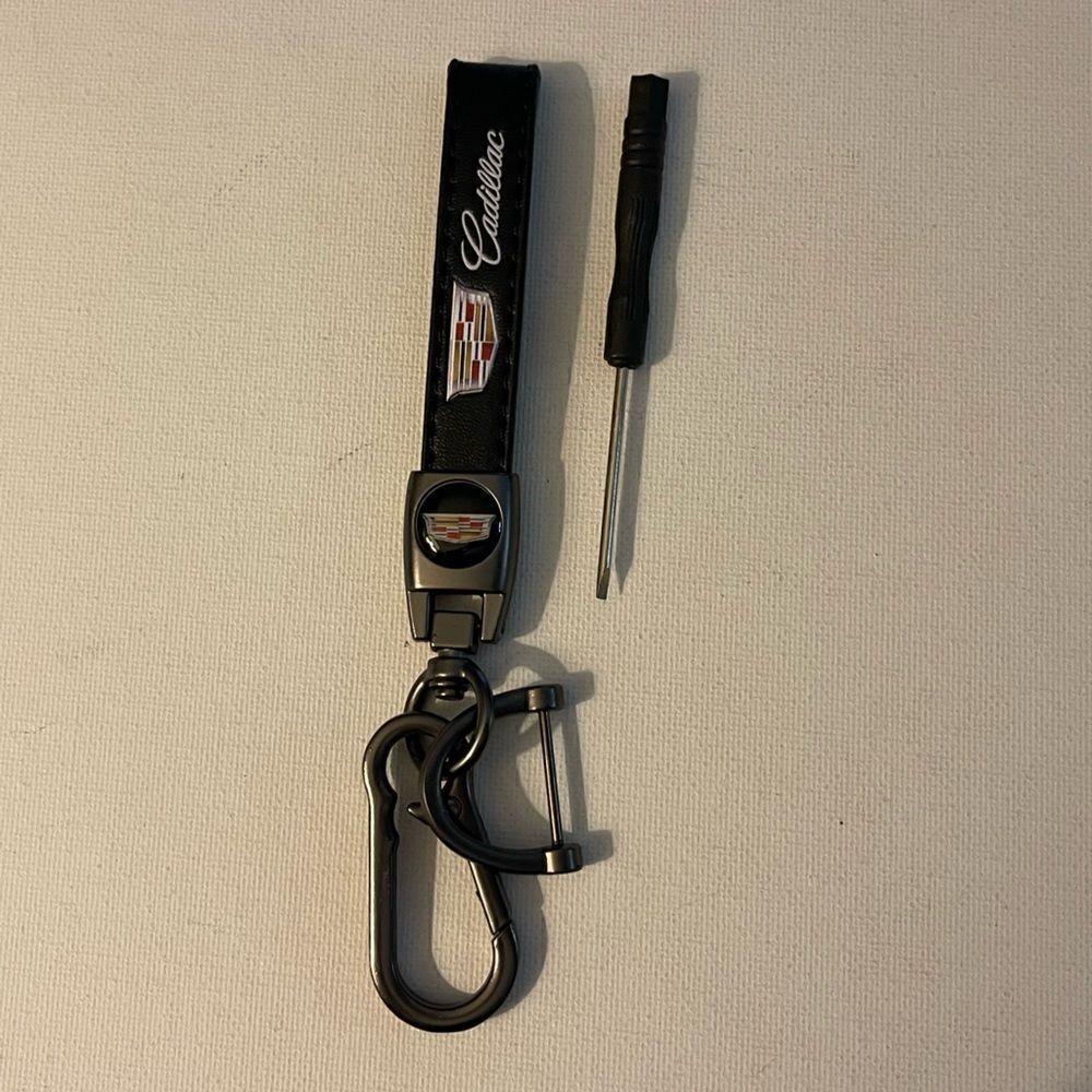 Cadillac Key Fob Keychain in Black Leather with Logo NWT